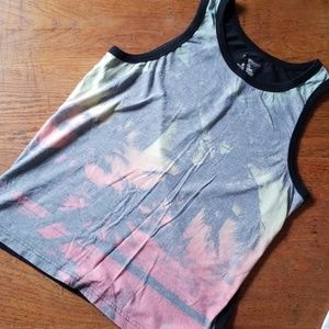 EUC mens tank
